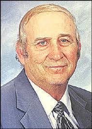 Tess Hatfield's Instagram, Twitter & Facebook