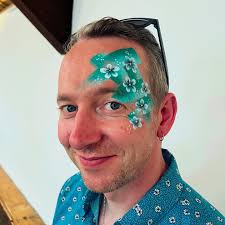 The Face Painting Queen