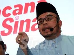 Maybe you would like to learn more about one of these? Peniaga Pasar Malam Didakwa Bakar Kereta Mufti Perlis