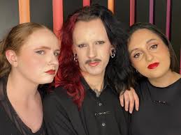 🌹💃‼️LADY DANGER‼️💃🌹 I took a bite out of Lady Danger like @dojacat! MAC  Albany decided to celebrate @maccosmeticsanz New Global Brand Ambassador in  style. TBH as a pretty big fan of Doja