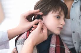 Anne McEwan investida oficial de l'Orde de l'Imperi Britànic