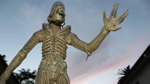 (consider it a happier au from what i've read, there's an even earlier unreleased prototype of the game that only themeatly. Look Through A Quarter Scale Translucent Prototype Suit Alien Xenomorph Nerdist