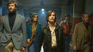 Eventually, players are forced into a shrinking play zone to engage each other in a tactical and diverse. Free Fire Movie Review Film Summary 2017 Roger Ebert