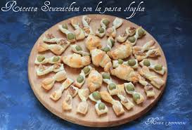 Su farmando trovi una vasta selezione di integratori solgar e delle migliori marche. Ricetta Stuzzichini Con La Pasta Sfoglia Ricetta Facile