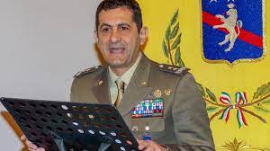 Figliuolo ha ricoperto l'incarico di capo ufficio generale del capo di stato maggiore della difesa il generale francesco paolo figliuolo ha maturato esperienze e ricoperto incarichi molteplici e. Covid Draghi Nomina Il Generale Figliuolo Nuovo Commissario Per L Emergenza Al Posto Di Arcuri Il Secolo Xix