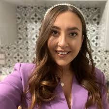 Lindsay Seccombe (@LindsaySecc)