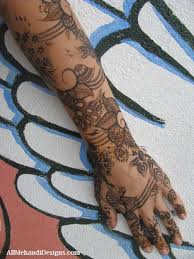 You can ink henna tattoos on your hands, arms, chest, back and other places, so just choose your favorite spot! 1000 Henna Tattoo Designs Ideas Simple Easy Tattoos Art