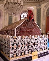 This Is The Tomb Of Osman Gazi In Bursa He Is A Descendant Of The Kayi Tribe The Son Of Ertugrul Gazi And The Founder O Islamic Wallpaper Osman Ottoman Empire