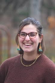 Jillian Stern's Instagram, Twitter & Facebook