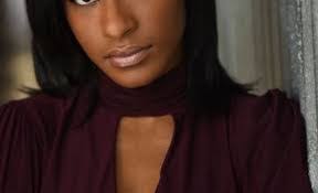 Aisha Sanders's Instagram, Twitter & Facebook