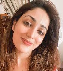 Explore tweets of yami gautam @yamigautam on twitter. How Yami Gautam Makes Kajal With Ghar Ka Ghee In Quarantine