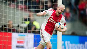 Despite the fact that #uefa banned 4 turkish teams from european competitions for #matchfixing all teams remain unpunished by @tff_org ! Psv Fan Stapt Naar Politie Om Goedkope Penalty Ajax Dit Is Matchfixing At5