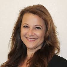 Melody Sadler's Instagram, Twitter & Facebook