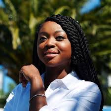 Afua Osei's Instagram, Twitter & Facebook