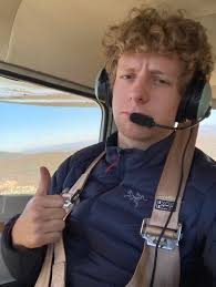 What rental homes are available in Salt Lake City for a couple with dogs?