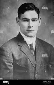 Leonard Reilly's Instagram, Twitter & Facebook