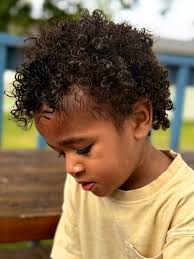 Ocean blue displayed outstanding patience with mommy today. He sat  patiently through a wash, condition and detangling and even allowed mommy  to finger coil his baby curls. I am incredibly proud of