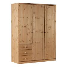 Comparez les prix et achetez en ligne pas cher. Armoire 3 Portes En Bois Massif Welton A Petit Prix
