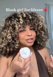 @IT Cosmetics sunblush has my heart 🫶🏽 #curlscurlscurls #curlyhaircheck  #blush #blushgirl #blushes