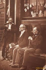 3 men having a pint outside a pub in Victoria 145 years ago 🍺