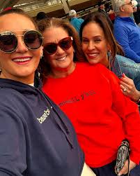 Applications for next off-season internships will be opening soon!!  Qualifications to apply: -witty and fun -at least one World Series ring, we  are winners over here -strong forearms -music preferences: metal is