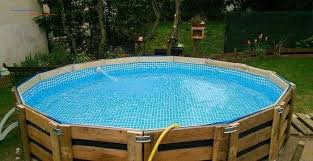 Pool Aus Paletten Selber Bauen Wichtige Tipps Und Ideen Mulltonnenboxselberbauen Informationsreiche Tipps Piscina De Paleta Piscinas Caseras Piscina Diy