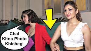 (yami gautam's younger sister surilie's magic in punjabi industry, see photo). Yami Gautam With Sister Surilie Gautam At Dinesh Vijan Birthday Party Youtube