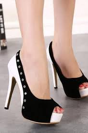 Beautiful Black And White High Heels Black And White Peep Toe Rivet High Heel Sandals Blackhighheelssandals Heels High Heels Pretty Shoes