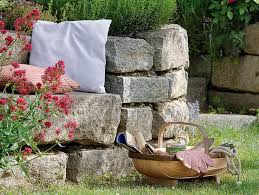 The big advantage of outdoor fireplaces is that they are relatively easy to install, and to do it just to have a good plan. Sitzplatze Im Garten Die 11 Schonsten Ideen Das Haus