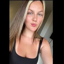 nadia murray🤍 (@nadiamurr4y)