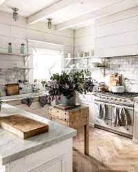Pin By Emily Shunk On Kitchen French Kitchen Decor Farmhouse Kitchen Countertops Kitchen Design Countertops