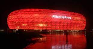 herzog de meuron s allianz arena glows different colors to indicate which team is playing bayern munchen munich coloriages pour adultes alice au pays des merveilles