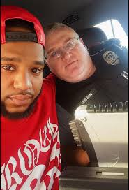 Gratitude 🥰😍👏🙌‼️ Lil Wayne reaches out to the police officer, "Uncle  Bob" who saved his life when he was 12 years old In 1994, Robert "Uncle  Bob" Hoobler saved Lil Wayne's life