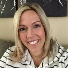 Lauren Hendren's Instagram, Twitter & Facebook