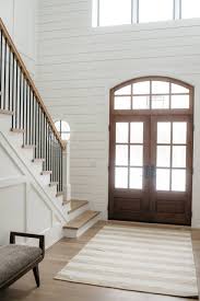 Global aluminum solutions is a manufacturer and provider of a wide range of railings and we hope they will become a starting point for your railing & stairs design ideas. 75 Beautiful Farmhouse Staircase Pictures Ideas July 2021 Houzz
