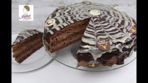 Wenn es darum geht, kuchen haltbar zu machen, geht nichts über die gefriermethode. Schokoladige Weihnachtstorte Ohne Backen I Super Einfach I Lange Haltbar Und Ist Lecker Youtube