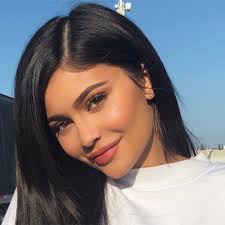 PHOTOS Kylie Jenner : découvrez son incroyable cadeau d'anniversaire à son  petit ami Travis Scott