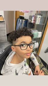 Coiffure LifeStyle Inc. #coiffurelifestyle #barbierlaval #lifestyle  #barbershop #barber #haircutformen #HaircutsForKids #hairstylist  #barberlife #barbiere #barbier