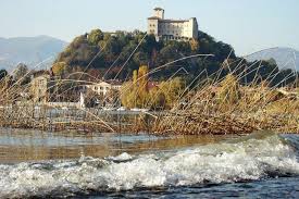 Ma cosa vedere a stresa? Una Giornata Al Lago Maggiore Che Cosa Vedere Parto Da Milano