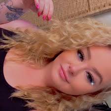 Affordable hairstylist for color in Fernandina Beach, FL?