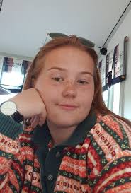 Svenska nedantill Hello! My name is Caroline, 19 years old born 2000, and  I'm gonna start studying biomedicine this autumn in Umeå. I'm looking for a  commune, cohabiting flat or a flat