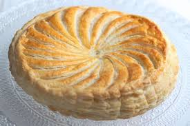 Galette A La Frangipane De Philippe Conticini Camille Patisserie Recette Galette Frangipane Gateaux Et Desserts Dessert