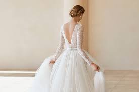 4.0 out of 5 stars 17. 30 Best Long Sleeve Wedding Dresses 2020 Hitched Co Uk