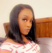 Sonya Giles's Instagram, Twitter & Facebook