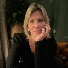 Mary Fratto's Instagram, Twitter & Facebook