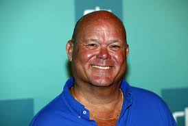 Kijkers lyrisch over ouderwetse Sinterklaasavond met Paul de Leeuw