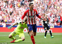 A person who states the obvoius as if nobody knew it already. Fernando Torres Given Captain S Armband In His Final Ever Atletico Madrid Game Express Digest