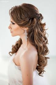 A classic style is always the best. 40 Best Wedding Hairstyles For Long Hair 2020 My Stylish Zoo
