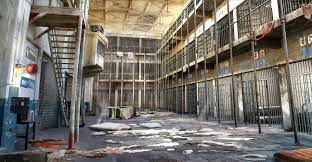 L histoire de la maison qui saigne. Top 10 Des Prisons Les Plus Flippantes Du Monde Voyager Loin