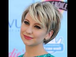 Platinum blonde hair color with yellowish shades can look soft if you choose the right hues. 40 Celebrities With Short Blonde Hair Youtube